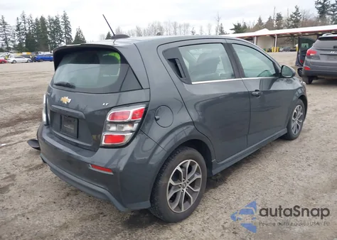 2017 Chevrolet Sonic Lt Auto z USA, uszkodzony, nr VIN 1G1JD6SG3H4178259